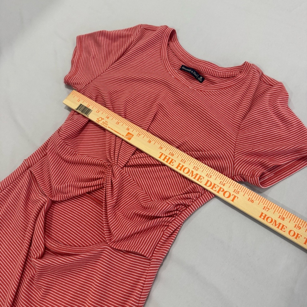 Abercrombie & Fitch pink and White Striped Knit Midi dress With cut out medium - Picture 6 of 6
